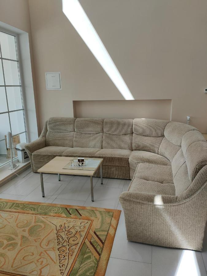 Hotel Babilonas à Plunge Extérieur photo